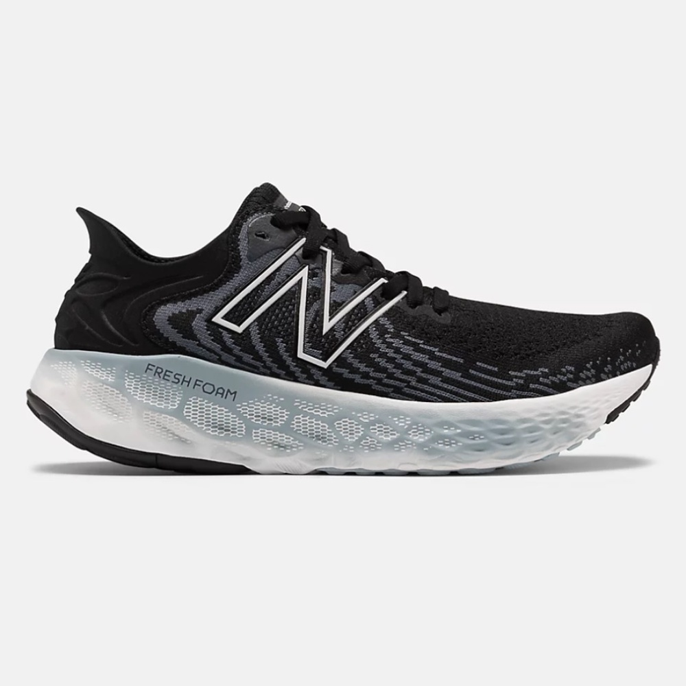 Fresh Foam 1080v11 Black with Thunder